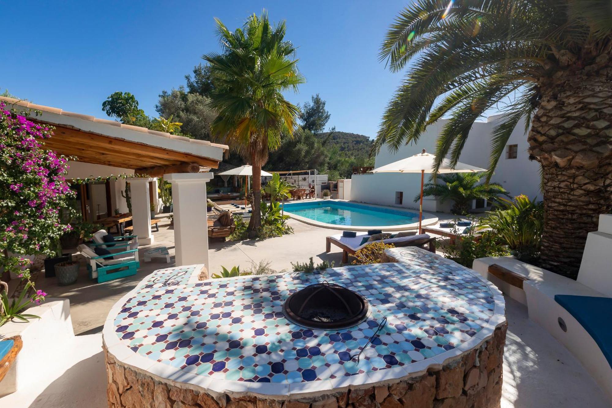 Villa Near Ibiza Town Sleeps 11 To 13 Guests Can Furnet Eksteriør billede